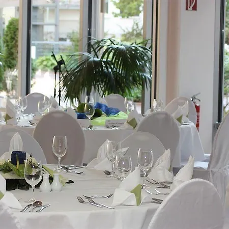 Commundo Tagungshotel 3* Leipzig