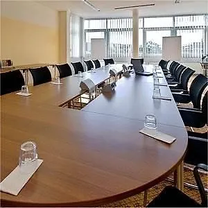 Commundo Tagungshotel Otel 3*